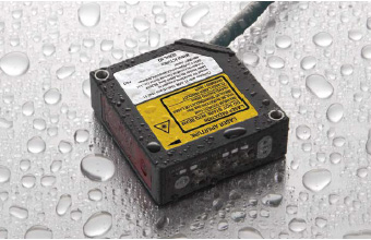 IP67 dust- and water-proof protective enclosure